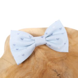 Bow tie – Little blue hearts